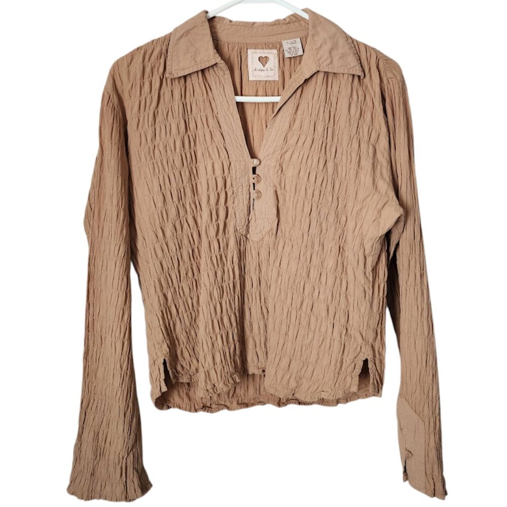 ANDREW & CO VINTAGE Crinkle Textured Button Front Blouse Y2K Latte L‎ - Picture 2 of 7